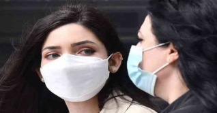 মাস্ক ব্যবহারের সঠিক নিয়ম না জানলে বাড়বে বিপদ! মাস্ক ব্যবহারের সঠিক নিয়ম না জানলে বাড়বে বিপদ!