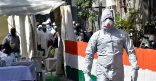 ভারতে ২৪ ঘন্টায় করোনায় আক্রান্ত প্রায় ৬৯ হাজার ভারতে ২৪ ঘন্টায় করোনায় আক্রান্ত প্রায় ৬৯ হাজার
