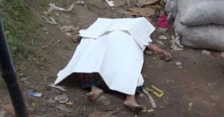 সাভারে সড়কের পাশে অজ্ঞাত নারীর লাশ