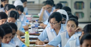 এইচএসসির সিদ্ধান্ত পুনর্বিবেচনায় সরকারকে লিগ্যাল নোটিশ