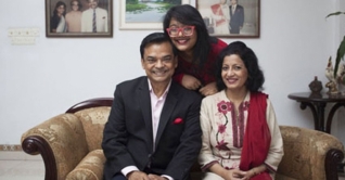 জাদুশিল্পী জুয়েল আইচ সপরিবারে করোনায় আক্রান্ত