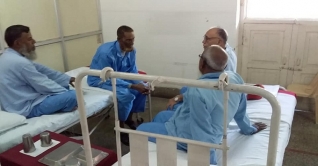 দিল্লীর হাসপাতালে অসুস্থ মুক্তিযোদ্ধাদের দেখলেন হাই কমিশনার