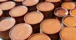 বিষাক্ত দই খেয়ে সন্তানসহ দম্পতির মৃত্যু