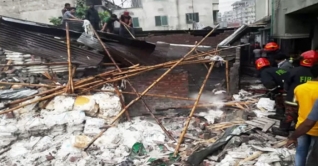 কেরানীগঞ্জে কেমিকেল গোডাউনে বিস্ফোরণ