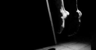 পিরোজপুরে একই পরিবারের ৩ জনের ঝুলন্ত লাশ উদ্ধার