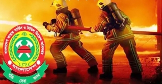 বনানীর টিঅ্যান্ডটি কলোনীতে আগুন, নিয়ন্ত্রণে ৮ ইউনিট