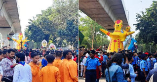 মঙ্গল শোভাযাত্রায় মানুষের ঢল