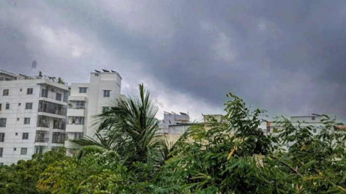 ছুটির দিনে রাজধানীর বাতাস সহনীয়