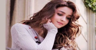 আলিয়া’র প্রেমিকের তালিকা অনেক বড়!