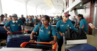 এশিয়া কাপ খেলতে দেশ ছাড়ল বাংলাদেশ এশিয়া কাপ খেলতে দেশ ছাড়ল বাংলাদেশ