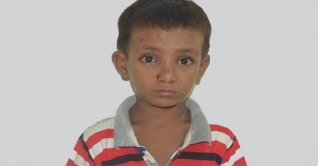 নিরাপদ হেফাজতে শিশু শাওন: বাবা-মাকে খুঁজছে পুলিশ