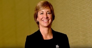 ২৩৩ বছরে এমসিসির প্রথম নারী প্রেসিডেন্ট কনর ২৩৩ বছরে এমসিসির প্রথম নারী প্রেসিডেন্ট কনর