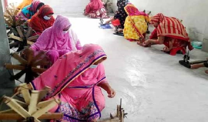 কুমিল্লার শৈল্পিক ছোঁয়ায় ফিরবে মসলিন