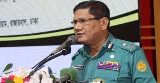 এডিস মশা নিয়ন্ত্রণে মাঠে নামছে ৫০ হাজার পুলিশ