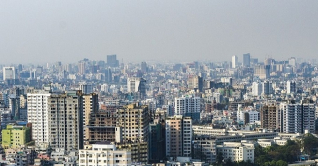 ঢাকার বাতাস আজ সহনীয়, শীর্ষে কাম্পালা