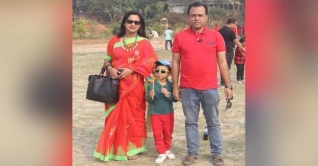 মা-ছেলের পর চলে গেলেন বাবাও