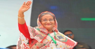 প্রধানমন্ত্রীকে সৌদি আরবে লাল গালিচা সংবর্ধনা প্রধানমন্ত্রীকে সৌদি আরবে লাল গালিচা সংবর্ধনা
