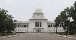 ‘সাংবাদিক ছাড়া গণমাধ্যম মালিকরা অস্তিত্বহীন’