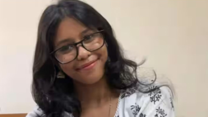 দিল্লি বিশ্ববিদ্যালয়ের শিক্ষার্থী স্নেহা দেবনাথ।