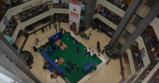 ঈদ কেনাকাটায় জমছে না যমুনা ফিউচার পার্ক ঈদ কেনাকাটায় জমছে না যমুনা ফিউচার পার্ক