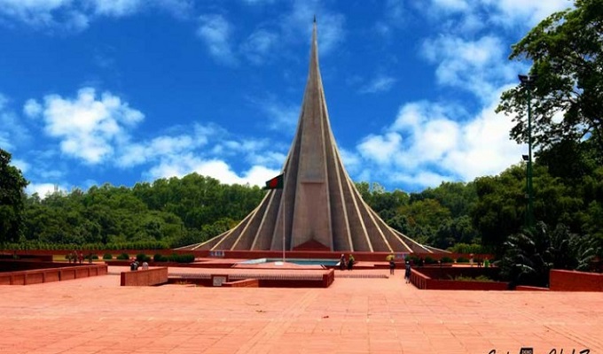 জাতীয় স্মৃতিসৌধ, সাভার, ঢাকা।