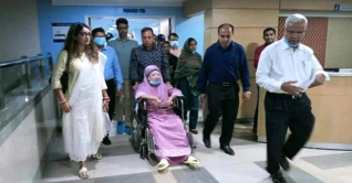 বাসায় ফিরলেও চিকিৎসা চলবে খালেদা জিয়ার