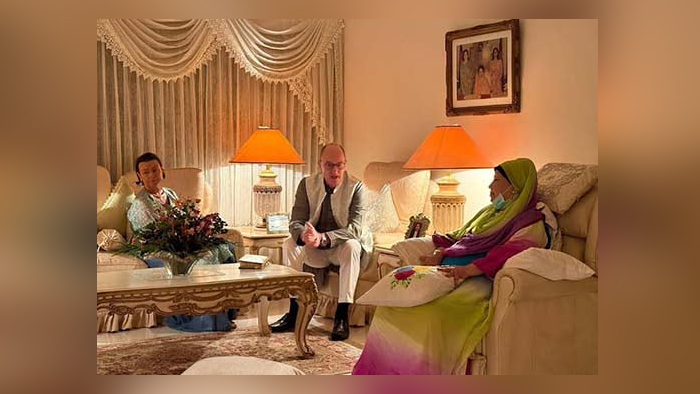 খালেদা জিয়ার সাথে জার্মান রাষ্ট্রদূতের সাক্ষাৎ