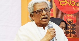 কামাল লোহানীকে শেষ শ্রদ্ধা দুপুরে, বিকেলে দাফন কামাল লোহানীকে শেষ শ্রদ্ধা দুপুরে, বিকেলে দাফন