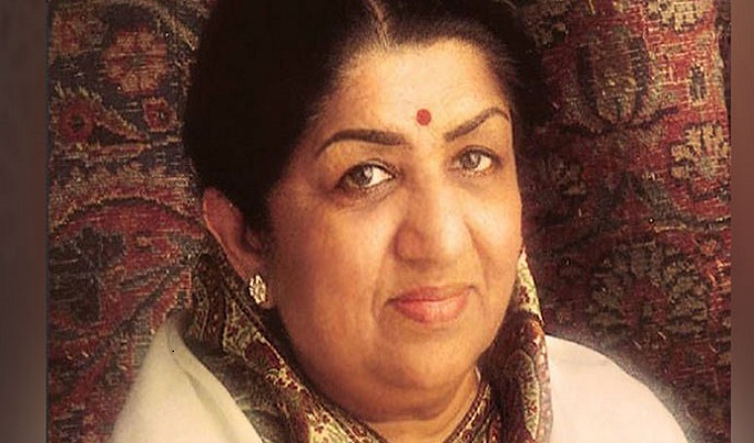 মুম্বাইয়ে লতা মঙ্গেশকরের বাড়ি সিলগালা