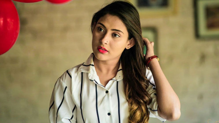 মেহজাবীন চৌধুরী 