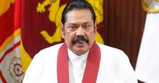 জাতীয় স্মৃতিসৌধে শ্রীলংকার প্রধানমন্ত্রীর শ্রদ্ধা নিবেদন