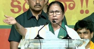 বাংলাই দিল্লিতে সরকার গঠন করবে: মমতা বন্দ্যোপাধ্যায় বাংলাই দিল্লিতে সরকার গঠন করবে: মমতা বন্দ্যোপাধ্যায়