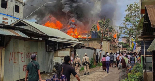 মণিপুরে বাড়ছে সহিংসতা, নারীসহ নিহত আরও ২ মণিপুরে বাড়ছে সহিংসতা, নারীসহ নিহত আরও ২