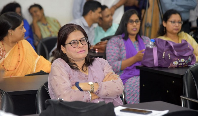 আইরীন নিয়াজী মান্না