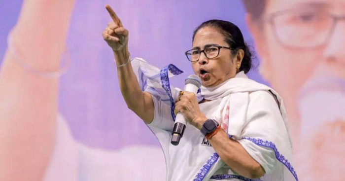 পশ্চিমবঙ্গের মুখ্যমন্ত্রী মমতা বন্দ্যোপাধ্যায়।