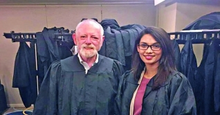 মুট কোর্ট বিতর্কে প্রথম নারী বিচারক বাংলাদেশের রোমানা