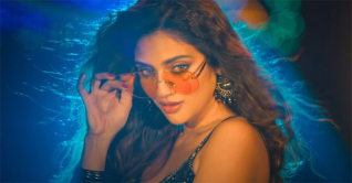 ফের আইটেম গানে ঝড় তুললেন নুসরাত ফের আইটেম গানে ঝড় তুললেন নুসরাত