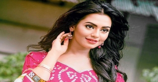 করোনায় আক্রান্ত চিত্রনায়িকা নুসরাত ফারিয়া করোনায় আক্রান্ত চিত্রনায়িকা নুসরাত ফারিয়া