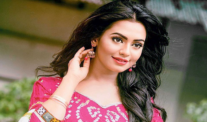 চিত্রনায়িকা নুসরাত ফারিয়া।  ফাইল ছবি।