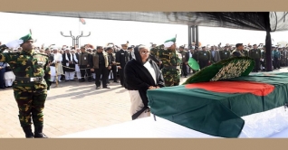 সৈয়দ আশরাফকে বিদায়ী শ্রদ্ধা প্রধানমন্ত্রীর সৈয়দ আশরাফকে বিদায়ী শ্রদ্ধা প্রধানমন্ত্রীর