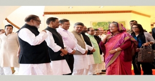 চীনের উদ্দেশে প্রধানমন্ত্রীর ঢাকা ত্যাগ চীনের উদ্দেশে প্রধানমন্ত্রীর ঢাকা ত্যাগ