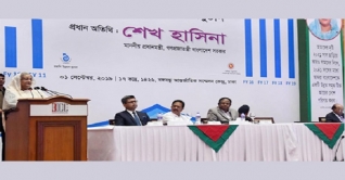 প্রধানমন্ত্রীর জাতীয় রপ্তানি ট্রফি প্রদান