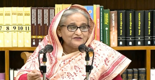 আমার বাসায় পিয়ন ছিল, এখন ৪০০ কোটি টাকার মালিক: প্রধানমন্ত্রী আমার বাসায় পিয়ন ছিল, এখন ৪০০ কোটি টাকার মালিক: প্রধানমন্ত্রী