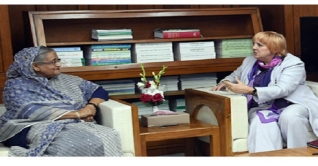 আবাদি জমি রক্ষায় গবেষণার ওপর গুরুত্ব