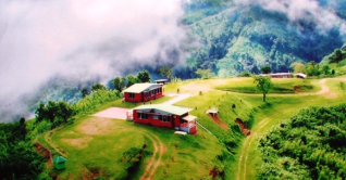 শীঘ্রই খুলে দেওয়া হবে বান্দরবানের পর্যটনকেন্দ্র শীঘ্রই খুলে দেওয়া হবে বান্দরবানের পর্যটনকেন্দ্র