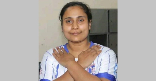 সন্তান প্রসবের সময় ফুটবলার রাজিয়ার মৃত্যু