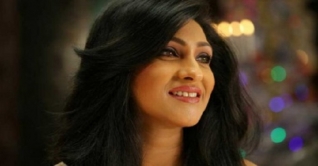 মন খারাপ ঋতুপর্ণার, লিখলেন, ‘জীবন অনিশ্চিত’! মন খারাপ ঋতুপর্ণার, লিখলেন, ‘জীবন অনিশ্চিত’!