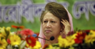 দেশবাসীর কাছে দোয়া চাইলেন খালেদা জিয়া দেশবাসীর কাছে দোয়া চাইলেন খালেদা জিয়া