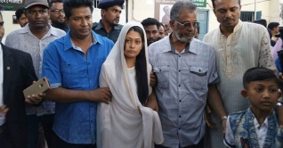 অবশেষে মুক্তি পেলেন মিন্নি