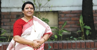 ফরিদা পারভীনের ফুসফুস ৫০ শতাংশ সংক্রমিত